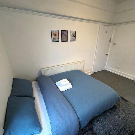 Cosy Double Rooms A Stones Throw From Wembley Stadium London Exterior photo