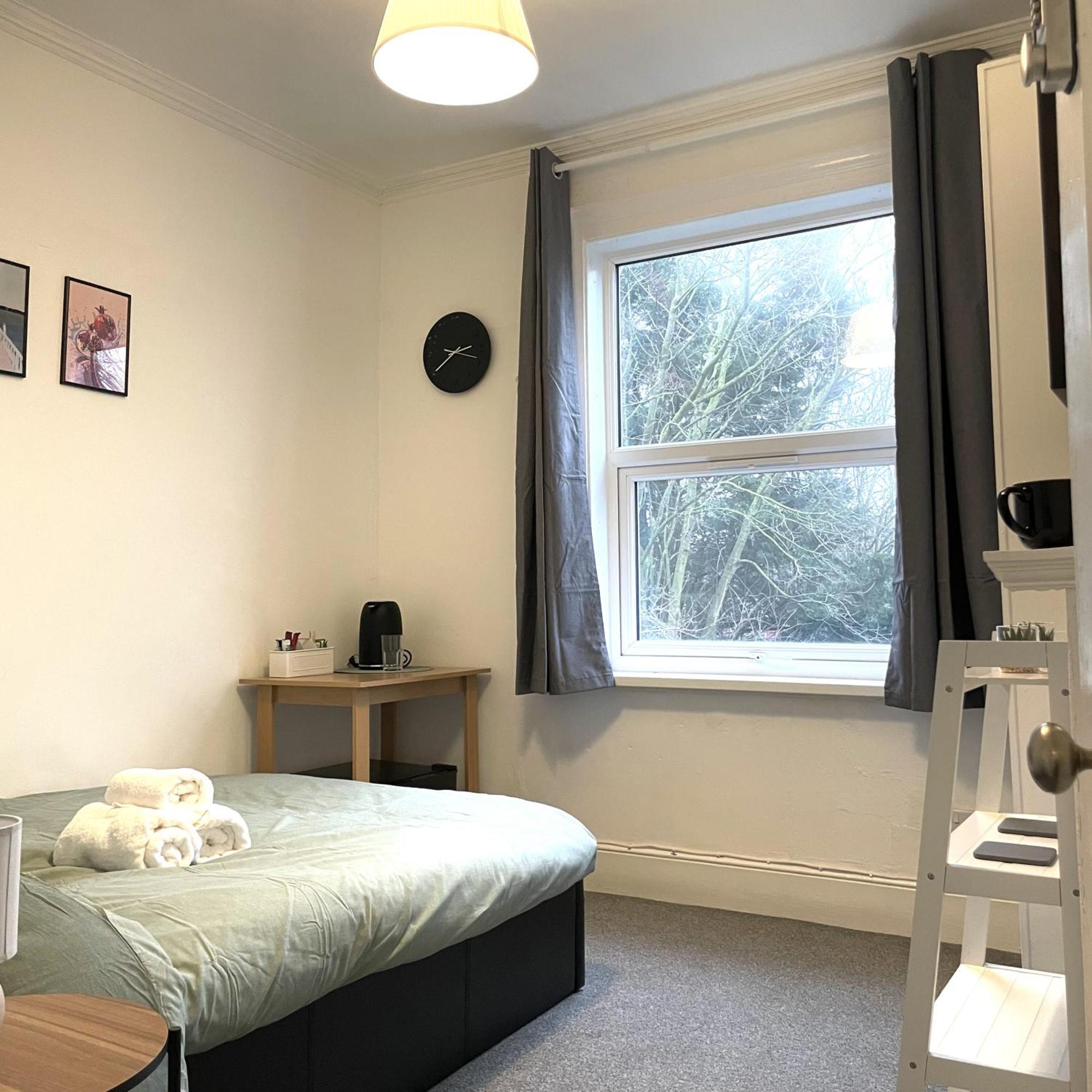 Cosy Double Rooms A Stones Throw From Wembley Stadium London Exterior photo